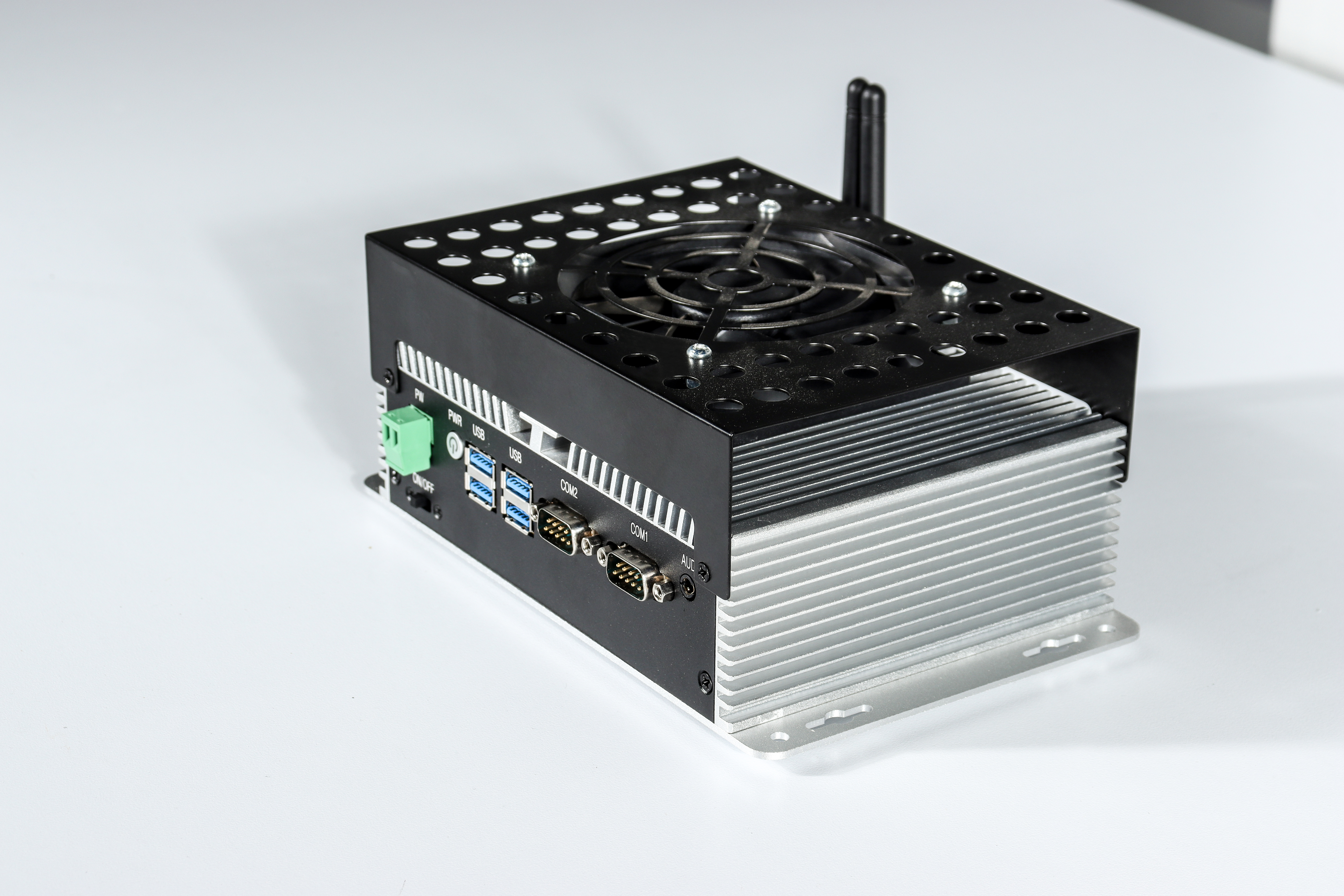 iPet-400 工作站与触摸屏