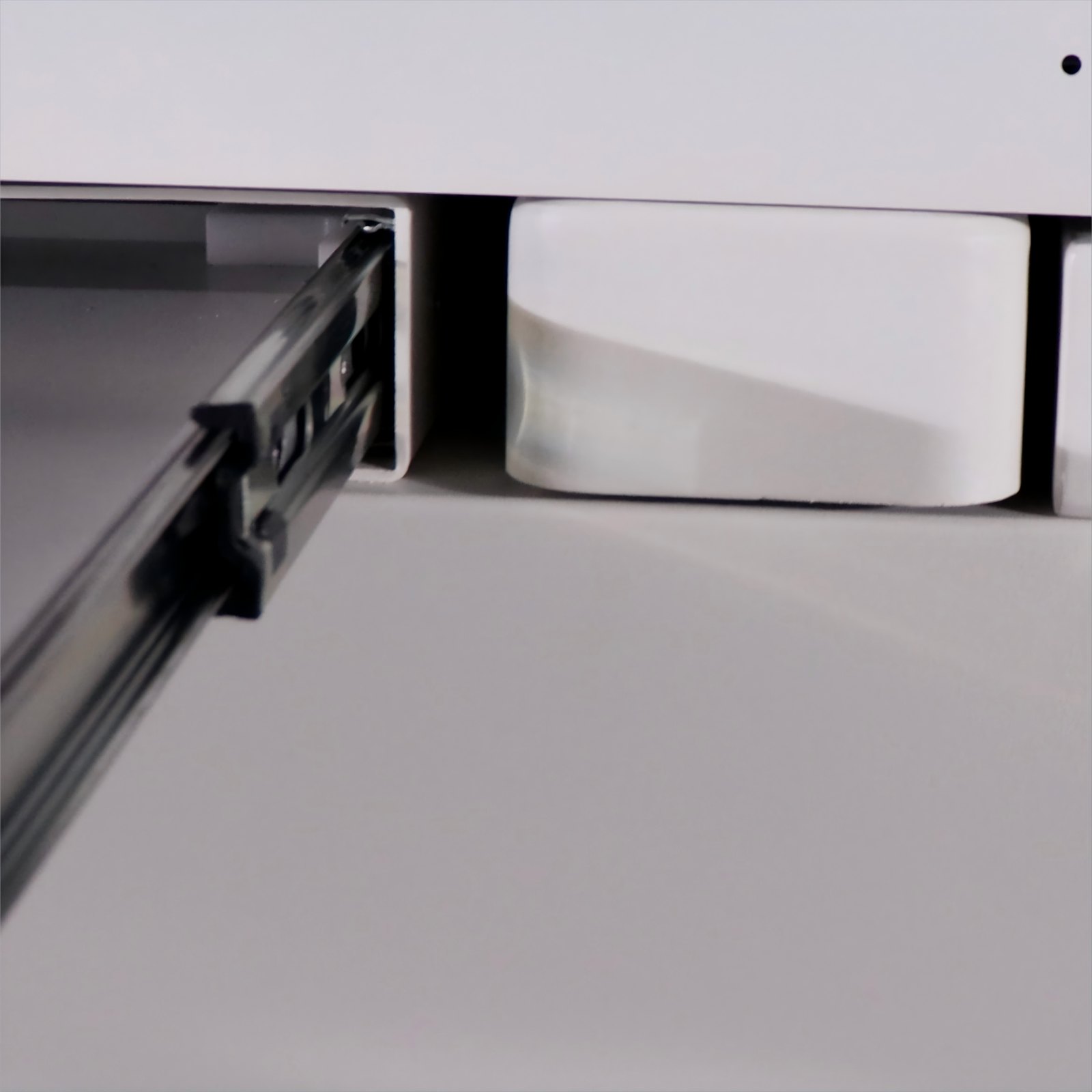 床体滑轨